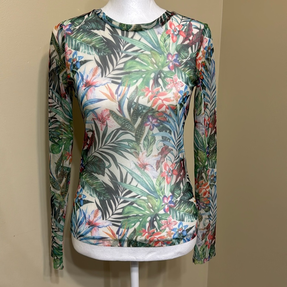Paul Mark top